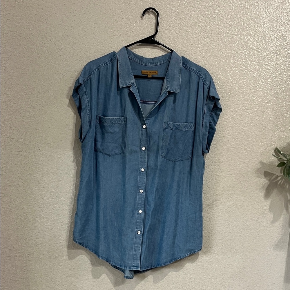 JACHS Girlfriend Women’s Light Denim Button Down Shirt Short Sleeve Sz L Casual